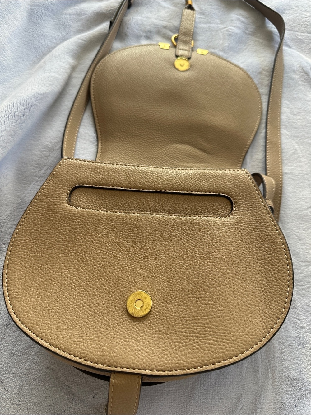 Quiet Luxury Chloe Grained Leather Chic Marcie Crossbody - Picture 10 of 15